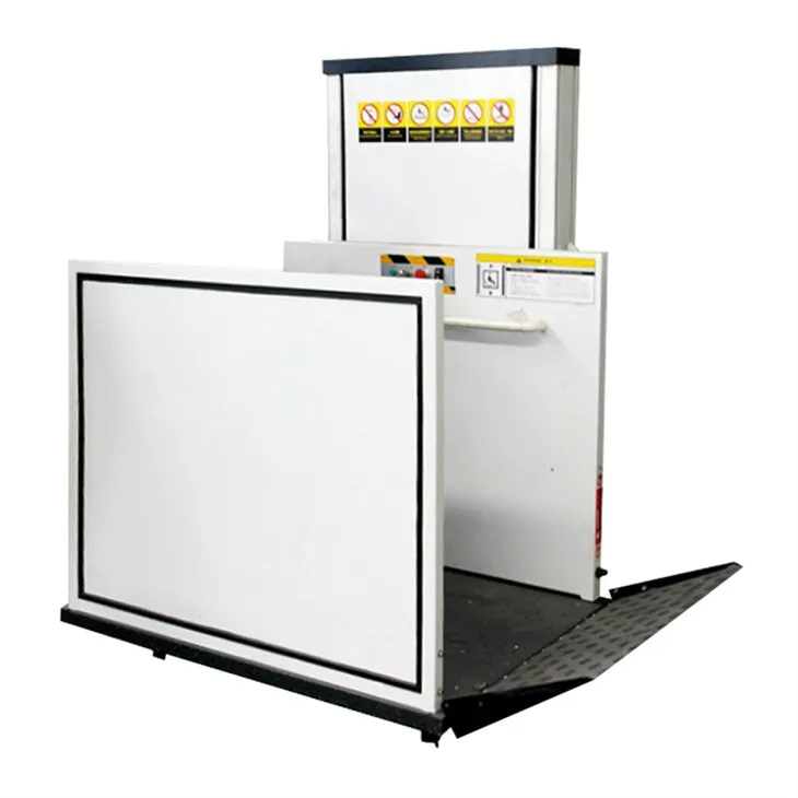 Pyörätuolin ja vammaisten alustan hissit